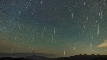 Українці зможуть помилуватися зоряним дощем: у NASA назвали дату 