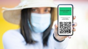 Як отримати ковід-сертифікати в “Дії” та чому їх буде два