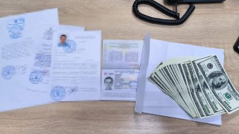 На Львівщині чоловік намагався підкупити прикордонників та виїхати в Польщу