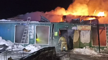 У російському Кемерово сталася пожежа в будинку для літніх людей, 20 загиблих (відео)