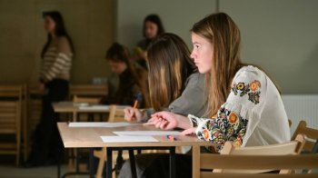 День української писемності та мови 2026: де у Львові написати радіодиктант