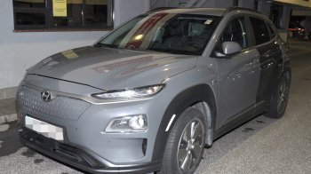 22-річна українка намагалася ввезти крадене авто через Львівщину