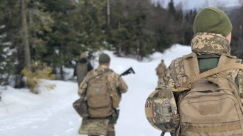 На Львівщині є перебої із зимовим одягом для бійців — головний військовий комісар області про забезпечення захисників