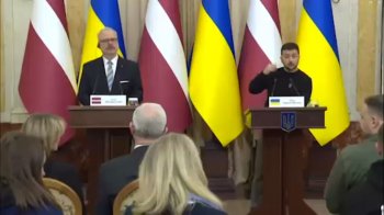 Що обговорили Зеленський та президент Латвії у Львові