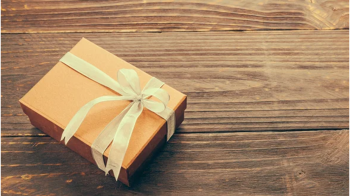 Оригінальні ідеї подарунків для подруги на день народження