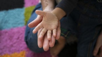 Чотирьох дітей-сиріт на Львівщині влаштували до сімейних дитбудинків