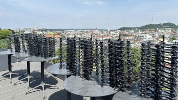 100 унікальних дронів-камікадзе військовим передав фонд Козицького