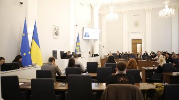 Депутати Львівської міськради не підтримали нові кредити на 1,3 мільярда гривень