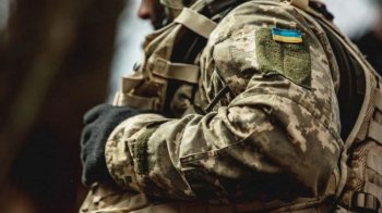 Військовий