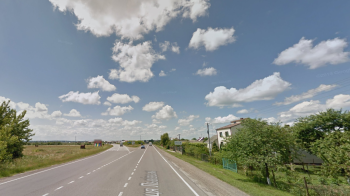 Розлив на дорогу нафталін: суд у Городку оштрафував водія