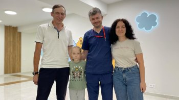 Ледь не померла через невідому інфекцію: львівські лікарі врятували дівчинку з Рівненщини