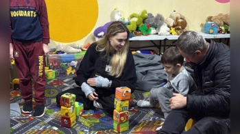 Відома американська акторка Анджеліна Джолі приїхала в Херсон