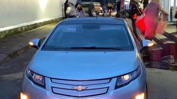 У Львові водій, рухаючись заднім ходом, збив 87-річну жінку