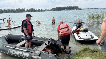На водоймах Львівщини оштрафували власників водного транспорту