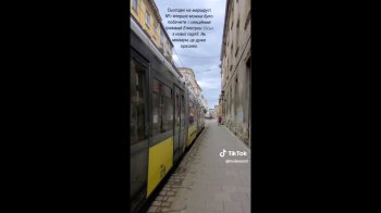 У Львові на маршрут виїхав новий п’ятисекційний трамвай (відео)