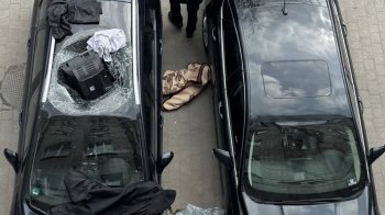 У Львові п’яний чоловік під час сварки викинув телевізор з вікна