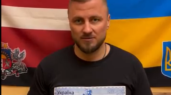 Латвієць пробіжить 100 км майже без одягу та їжі, щоб зібрати на дрони для України