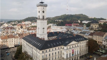 Анонім повідомив про замінування Львівської ратуші