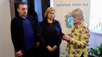 Вручення нагороди рідним Андрія Пришляка