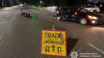 У Новояворівську зіткнулися мотоцикл і Citroen: двоє людей у лікарні