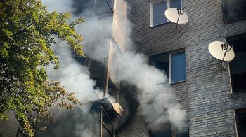 У львівській багатоповерхівці виникла масштабна пожежа (ВІДЕО)