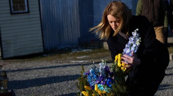 Президентка Європарламенту у Львові: Метсола вшанувала Героїв на Личаківському кладовищі