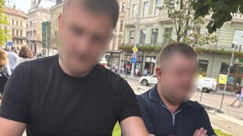 Колишній викладач львівського університету за 18 тисяч доларів допомагав ухилянту виїхати за кордон
