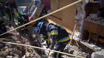 На Львівщині 4-річна дівчинка загинула під завалами після обвалу стіни будинку