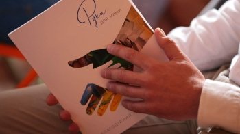 "Руки для мами": у Львові на благодійному аукціоні зібрали 30 тисяч євро на протези українським матерям