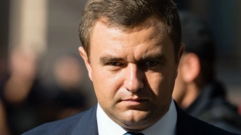 Нардепу-зраднику Ковальову обрали запобіжний захід та оголосили в розшук