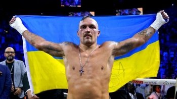 Крим був, є і залишається українським: Усик вперше однозначно визначився з позицією щодо півострова