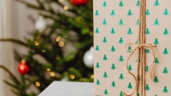 У Львові шукають помічників Cвятого Миколая: 8 благодійних ініціатив, до яких можна долучитися