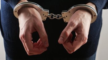 У Трускавці увʼязнили хулігана, який розтрощив пʼять автомобілів сусідів