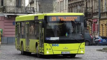 Суд визнав незаконним ліміт на 60 поїздок для пенсіонерів у Львові