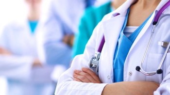 Медсестра відсудила у львівської поліклініки майже 170 тис грн заборгованої зарплати