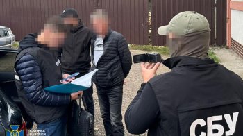 Мешканець Самбірщини за 10 тис. дол. допомагав ухилянтам тікати за кордон через ліс