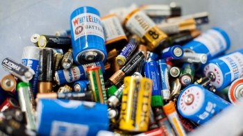 Батарейки, лампи та термометри: куди віддати небезпечні відходи у Львові