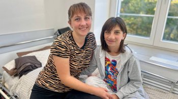 Американський хірург у Львові відновив вушну раковину дівчинці з вродженою аномалією