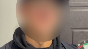 Чіплявся в маршрутках до неповнолітніх хлопців: на 42-річного львів’янина склали протокол