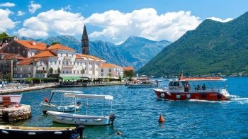 Чорногорія обмежила в’їзд до країни