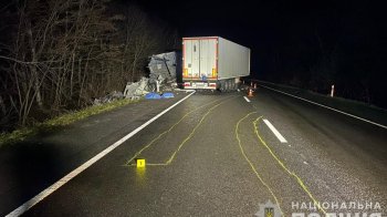 Дві вантажівки зіткнулися біля Ковеля, фото поліції