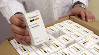 В Україну прибула перша партія таблеток проти коронавірусу