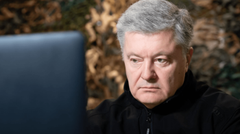 П’ятий президент України Порошенко таки перетнув кордон України з Польщею