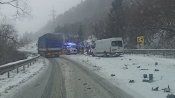 На трасі Київ — Чоп сталася смертельна ДТП: рух частково ускладнений