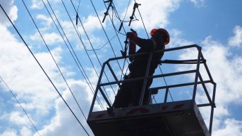 На Харківщині знеструмило 300 тисяч абонентів