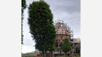 Біля Жовкви почали реставрувати дах старовинного храму 18 століття