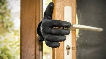 Дрогобиччанин, який обкрадав чужі будинки та авто, таки сяде у тюрму - прокуратура