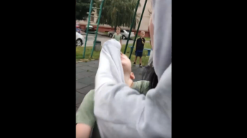 Львів’янки побили малолітнього хлопця на дитячому майданчику
