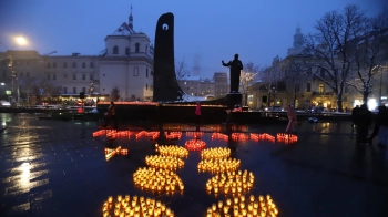 «Запали свічку пам’яті»: львів’яни доєднались до загальнонаціонального дня скорботи