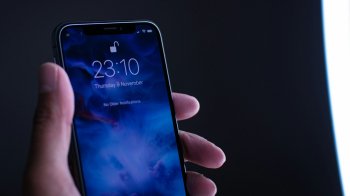 Мобільний телефон